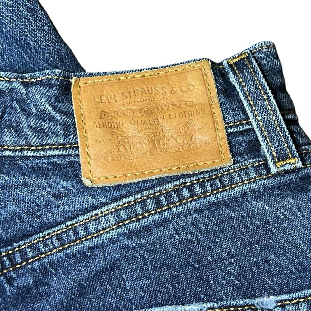 Levis Jeans Womens 24 (24x31) Blue Premium 70s High Rise Slim Straight Dark Wash - Picture 7 of 9